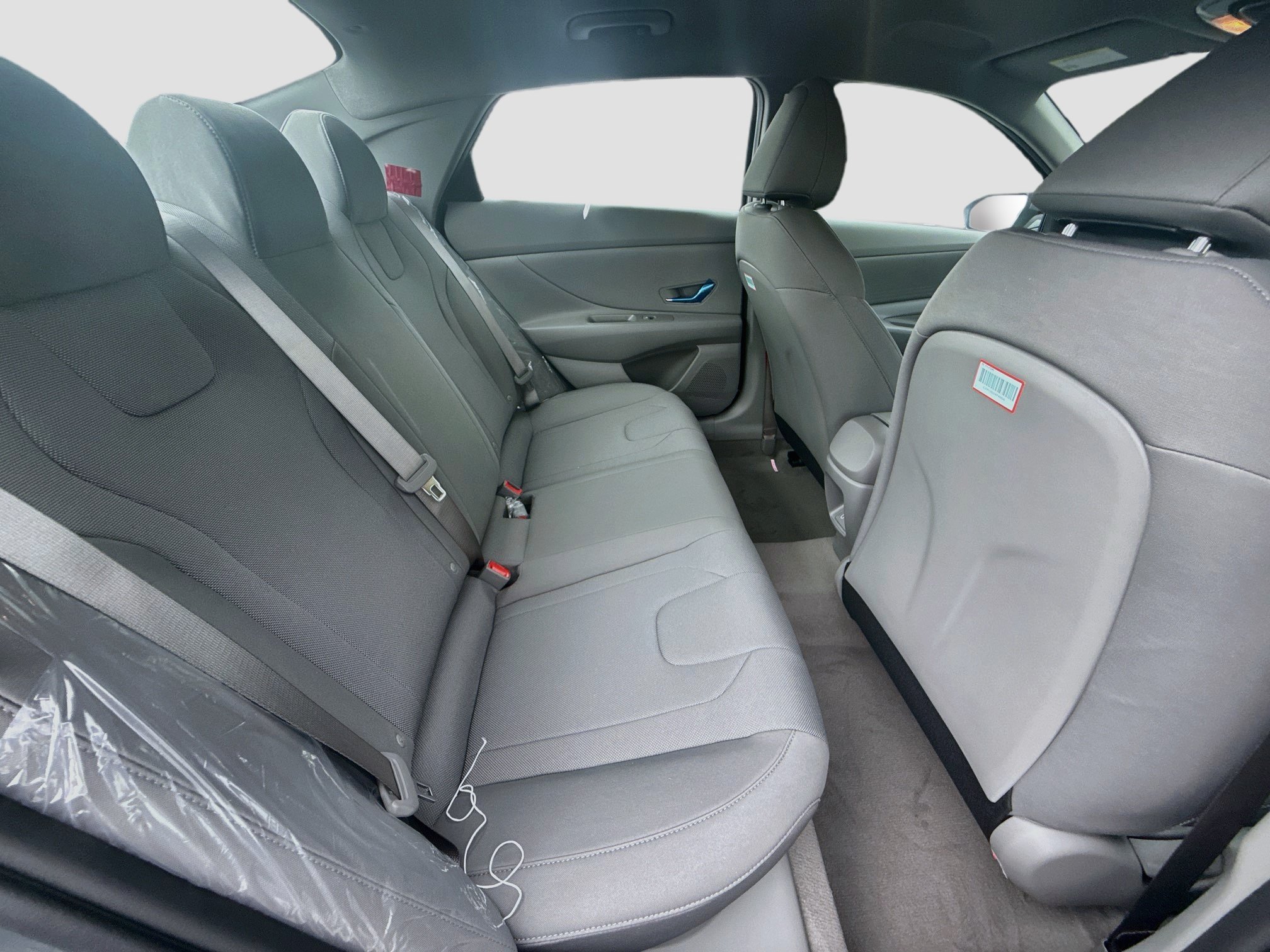 New 2026 Hyundai Elantra SE FWD image 19