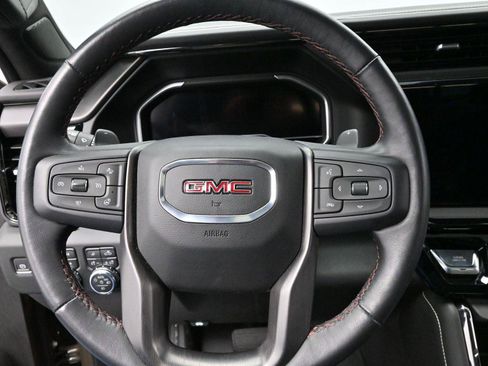 Used 2024 GMC Sierra 1500 AT4X image 16