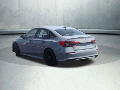 Used 2024 Honda Civic Sport image 9