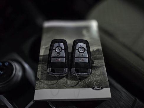 Used 2021 Ford Escape SE w/ Convenience Package image 41