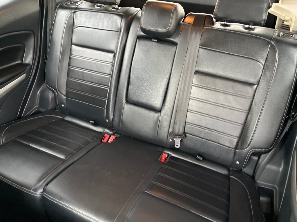 Used 2020 Ford EcoSport Titanium FWD image 21