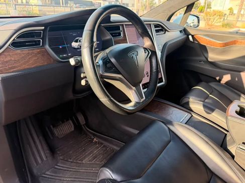 Used 2018 Tesla Model X 100D AWD/4WD image 11
