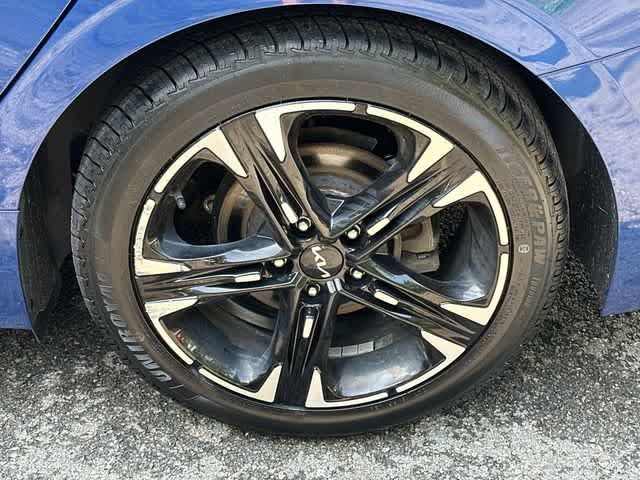 Used 2023 Kia K5 GT-Line AWD/4WD image 5