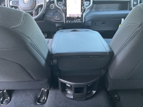 New 2026 RAM 2500 Tradesman AWD/4WD image 13