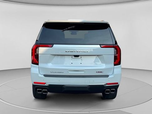 Used 2026 GMC Yukon Denali w/ Denali Reserve Package AWD/4WD image 4