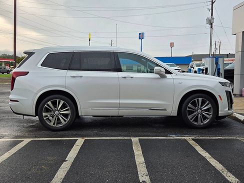 Used 2020 Cadillac XT6 Premium Luxury FWD image 4
