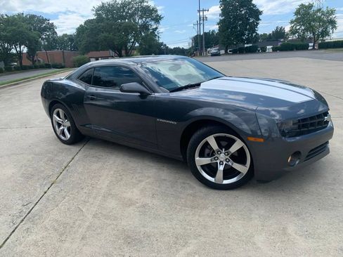 Used 2010 Chevrolet Camaro LT w/ RS Package RWD image 10