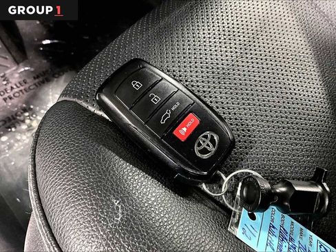 Used 2024 Toyota Grand Highlander Platinum image 15