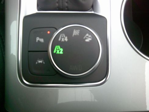 Certified 2024 Chevrolet Blazer LT w/ LPO, Floor Liner Package image 17