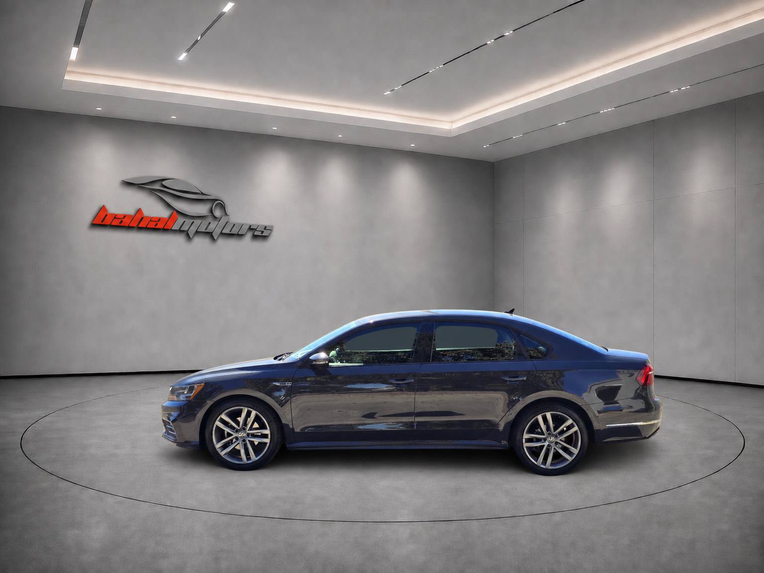 Used 2018 Volkswagen Passat 2.0T R-Line FWD image 4