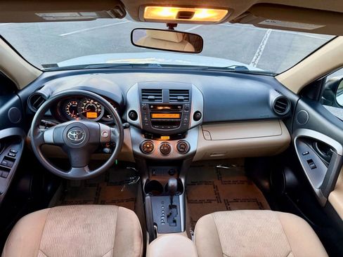 Used 2010 Toyota RAV4 4WD V6 image 10