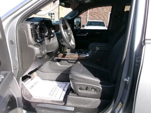 Used 2025 Chevrolet Silverado 2500 LT w/ All Star Edition image 19