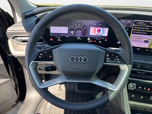 New 2026 Audi Q5 Premium image 10