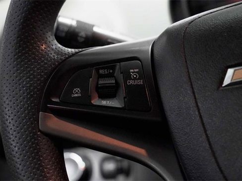 Used 2014 Chevrolet Sonic LT image 21