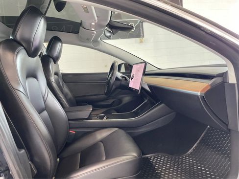 Used 2019 Tesla Model 3 Long Range image 14