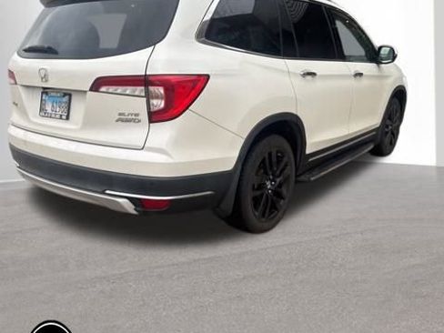 Used 2019 Honda Pilot Elite image 4