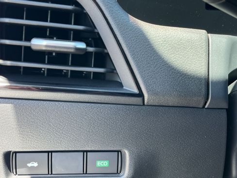 New 2027 Nissan Sentra S w/ Floor Mat Package FWD image 29