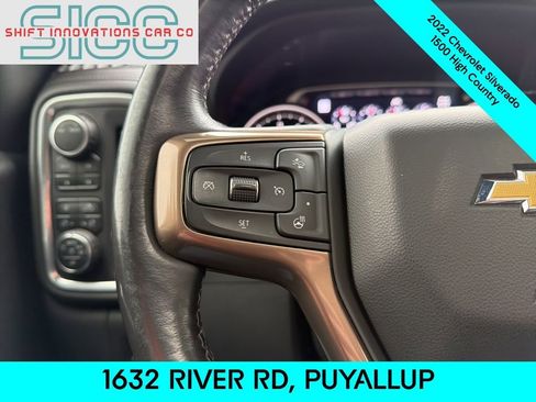 Used 2022 Chevrolet Silverado 1500 High Country w/ Technology Package image 12