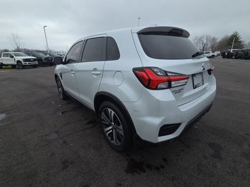 Used 2022 Mitsubishi Outlander Sport ES image 13