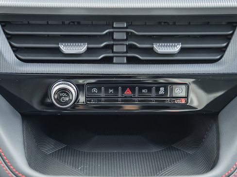 New 2026 Ford Explorer ST-Line w/ ST-Line Street Pack image 26