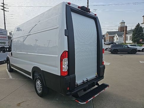 Used 2024 RAM ProMaster 3500 w/ Delivery Van Package FWD image 9