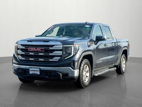 Used 2023 GMC Sierra 1500 SLE image 3