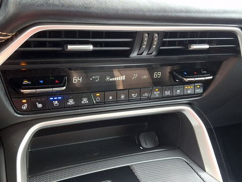 Used 2024 MAZDA CX-90 Plug-In Hybrid w/ Premium Plus AWD/4WD image 18