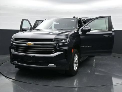 Used 2024 Chevrolet Suburban LT AWD/4WD image 42