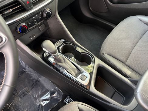 Used 2025 Buick Encore GX Preferred image 39