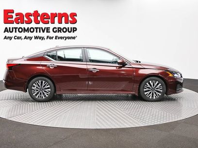 Used 2023 Nissan Altima 2.5 SV