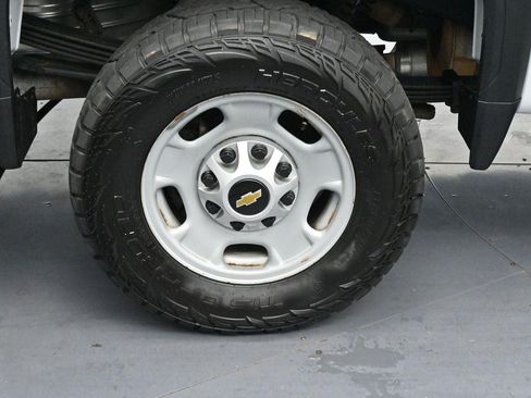 Used 2021 Chevrolet Silverado 2500 W/T w/ WT Convenience Package AWD/4WD image 29
