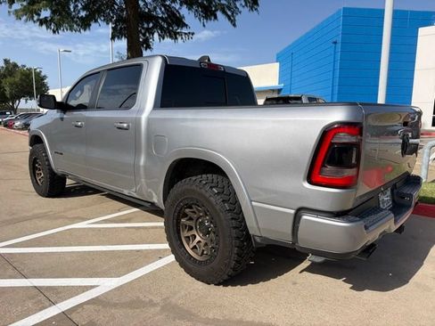 Used 2021 RAM 1500 Laramie AWD/4WD image 3