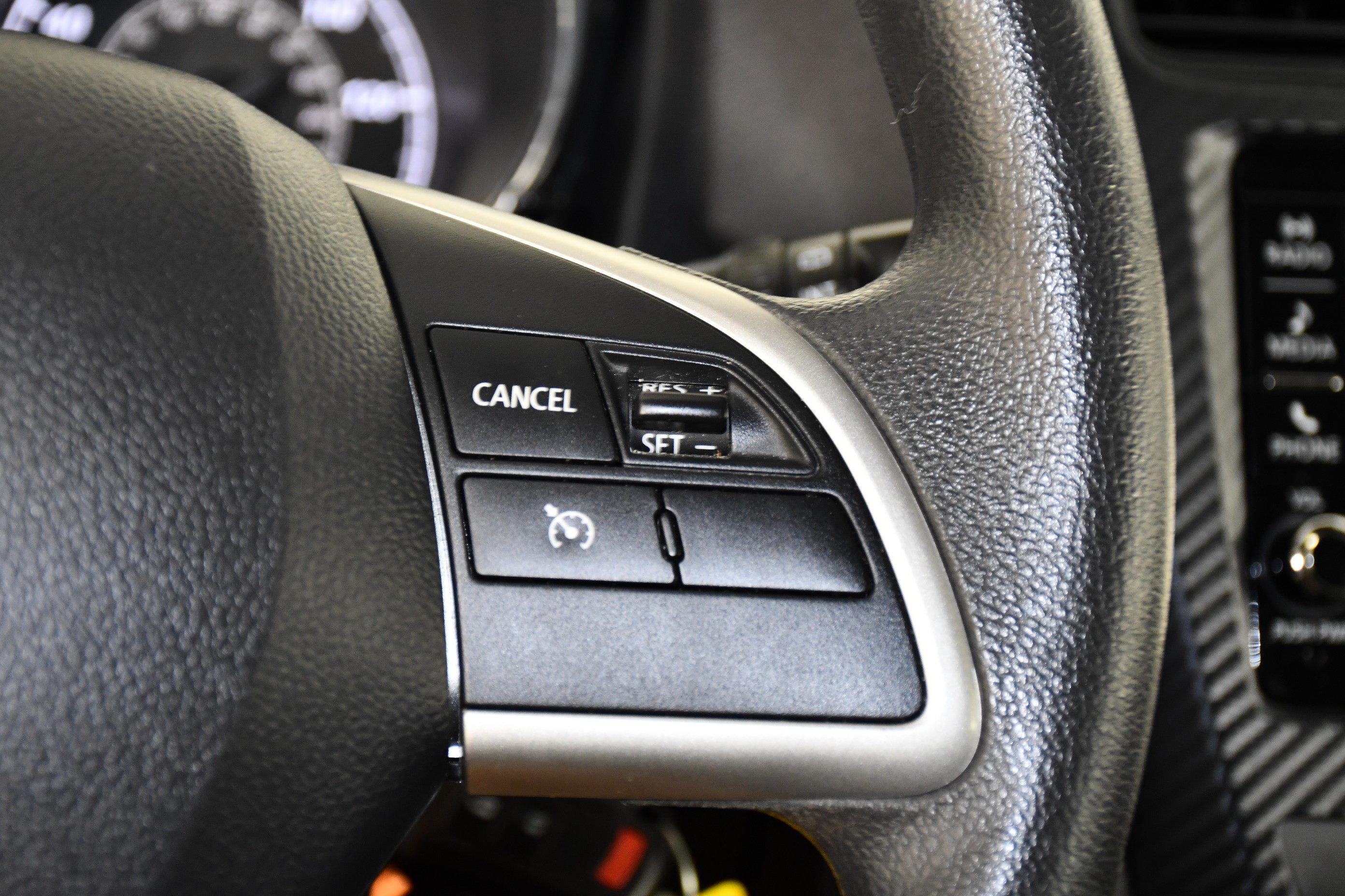 Used 2024 Mitsubishi Outlander Sport SE AWD/4WD image 20