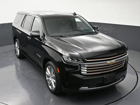 Used 2024 Chevrolet Tahoe High Country AWD/4WD image 22