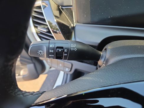 New 2026 Kia Seltos S FWD image 36