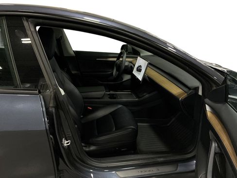 Certified 2022 Tesla Model 3 Long Range AWD/4WD image 13