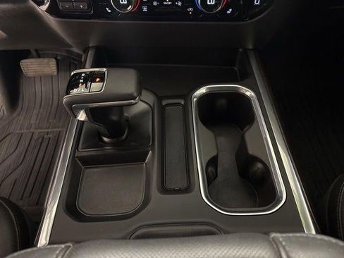 Used 2024 GMC Sierra 1500 SLT w/ SLT Premium Plus Package AWD/4WD image 19