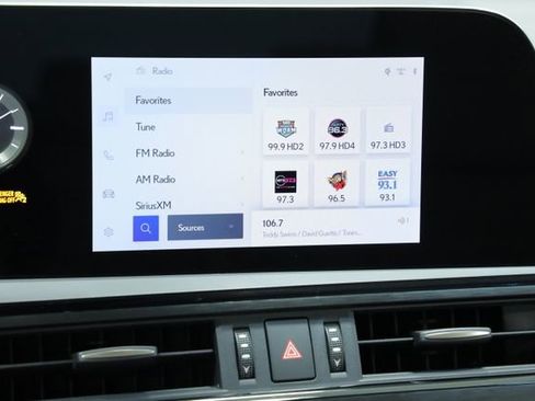 Used 2024 Lexus ES 350 350 image 17