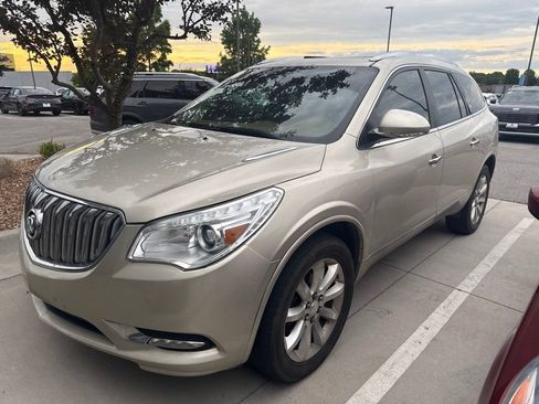 Used 2014 Buick Enclave Premium w/ Trailering Provision Package FWD image 8