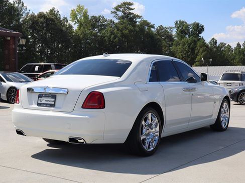 Used 2011 Rolls-Royce Ghost RWD image 9
