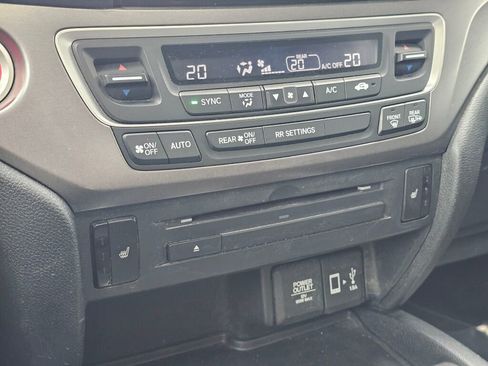 Used 2020 Honda Ridgeline Sport image 33