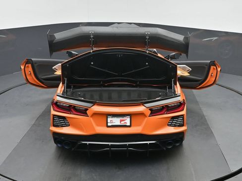 Used 2023 Chevrolet Corvette Stingray Preferred Conv w/ Z51 Performance Package RWD image 41