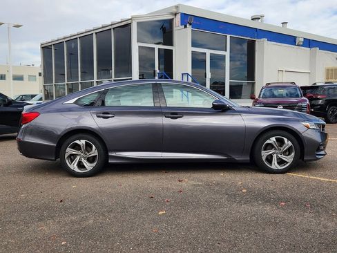 Used 2020 Honda Accord EX image 2