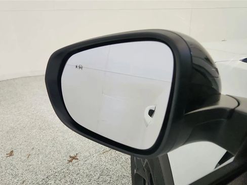 New 2026 Chevrolet Trax LT FWD image 24