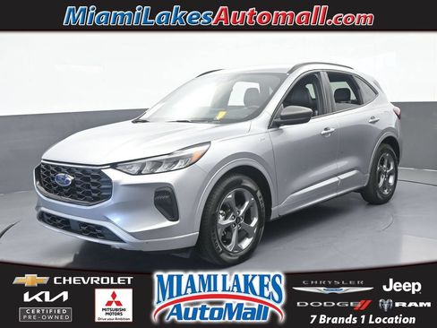 Used 2024 Ford Escape ST-Line FWD image 1