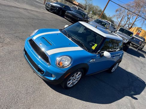 Used 2013 MINI Cooper S image 39