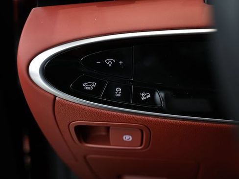 New 2026 Genesis GV70 2.5T Sport Prestige AWD/4WD image 32