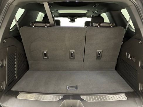 Used 2023 Chevrolet Tahoe High Country AWD/4WD image 17