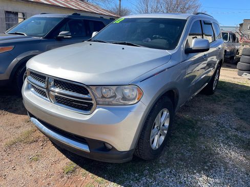 Used 2012 Dodge Durango SXT image 2