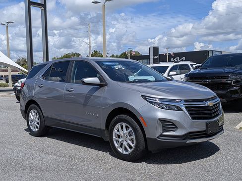Certified 2023 Chevrolet Equinox LT AWD/4WD image 1